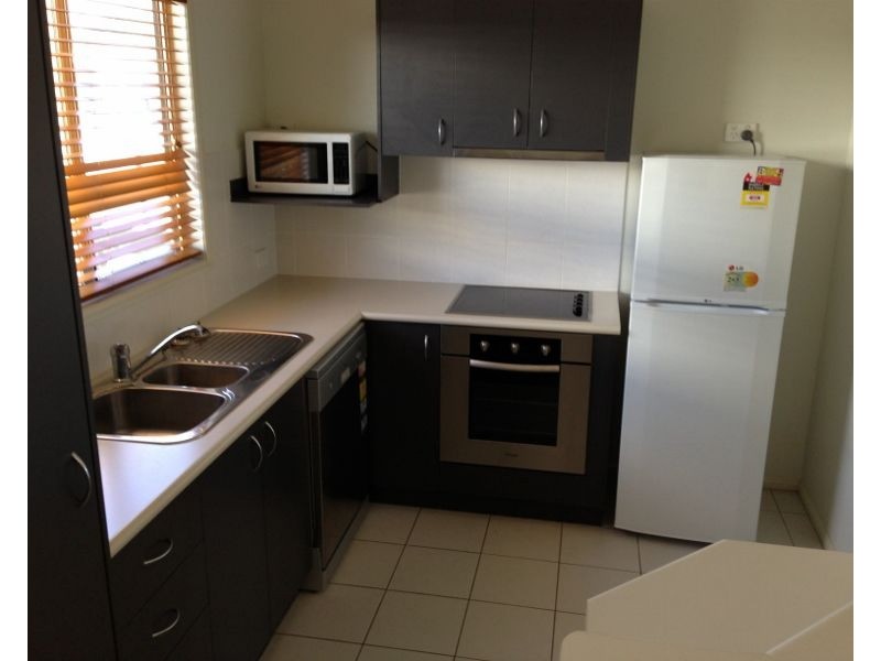 4a Burn Street, Capella QLD 4723