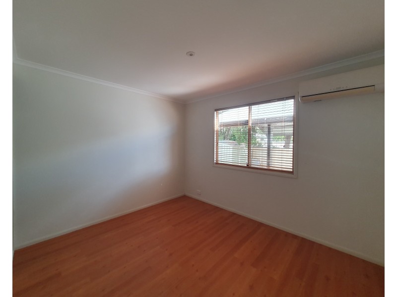 4a Burn Street, Capella QLD 4723