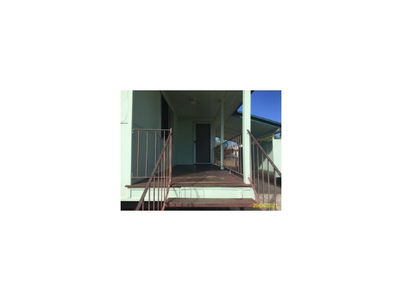 30 Myall St, Blackwater QLD 4717