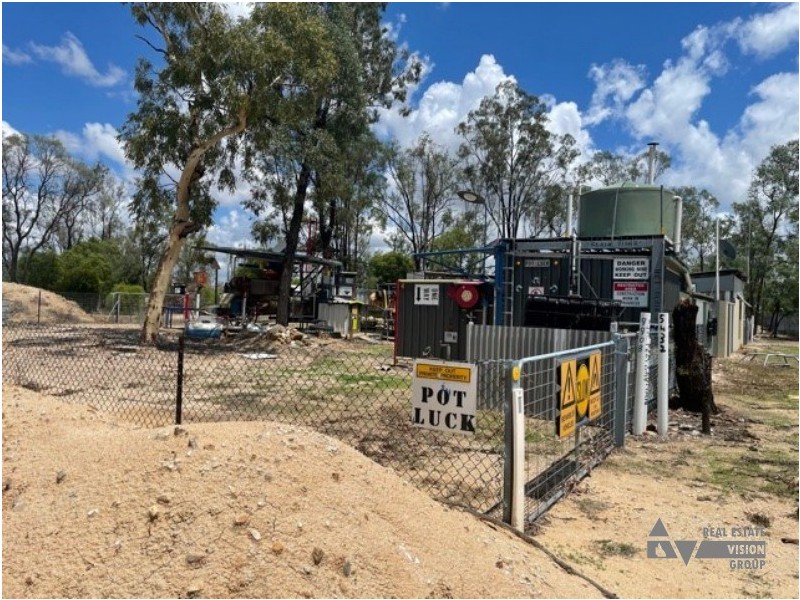 MC/71972 & 71565 Middle Ridge, Rubyvale QLD 4702