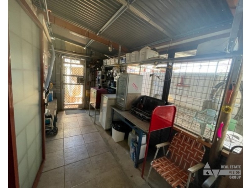 MC/71972 & 71565 Middle Ridge, Rubyvale QLD 4702