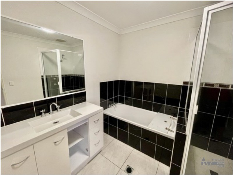 Unit 7/24 Riverview St, Emerald QLD 4720