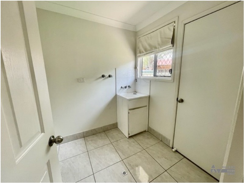 Unit 7/24 Riverview St, Emerald QLD 4720