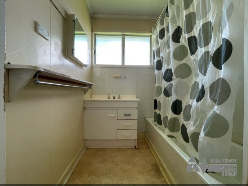 51 Fay Street, Blackwater QLD 4717