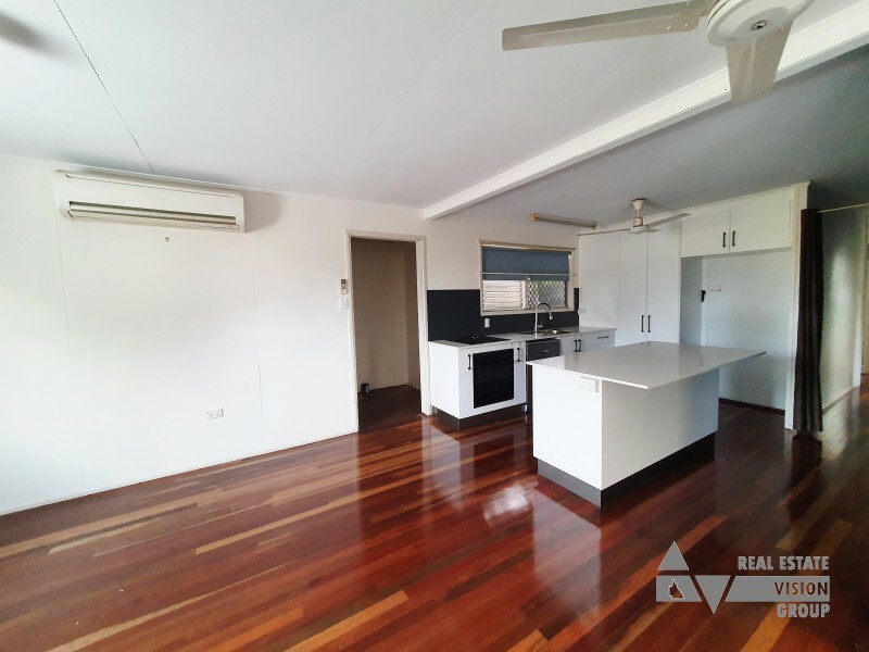 4 Bremner St, Blackwater QLD 4717