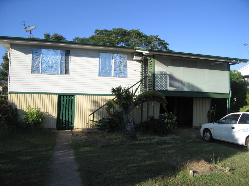 7 Kurrajong Street, Blackwater QLD 4717