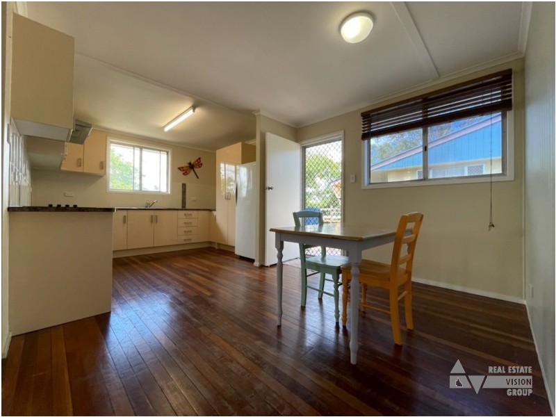 12 Boree St, Blackwater QLD 4717