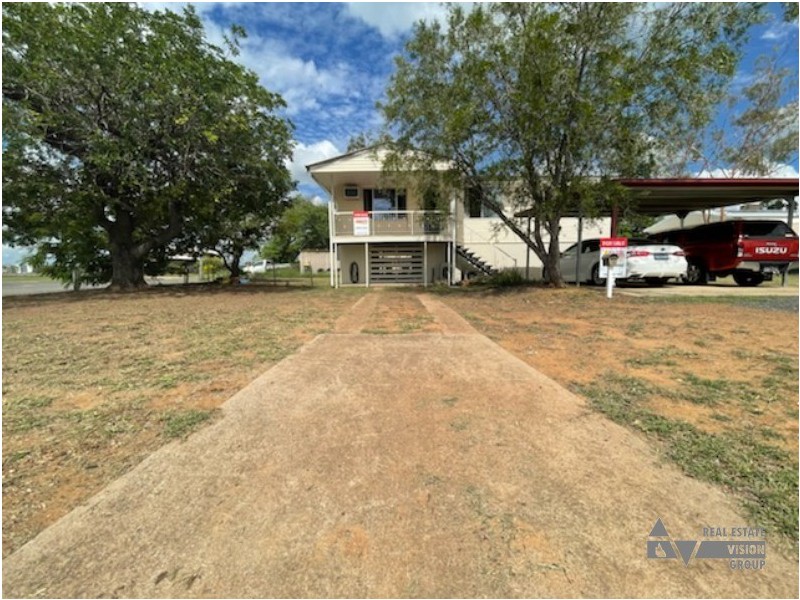 12 Boree St, Blackwater QLD 4717