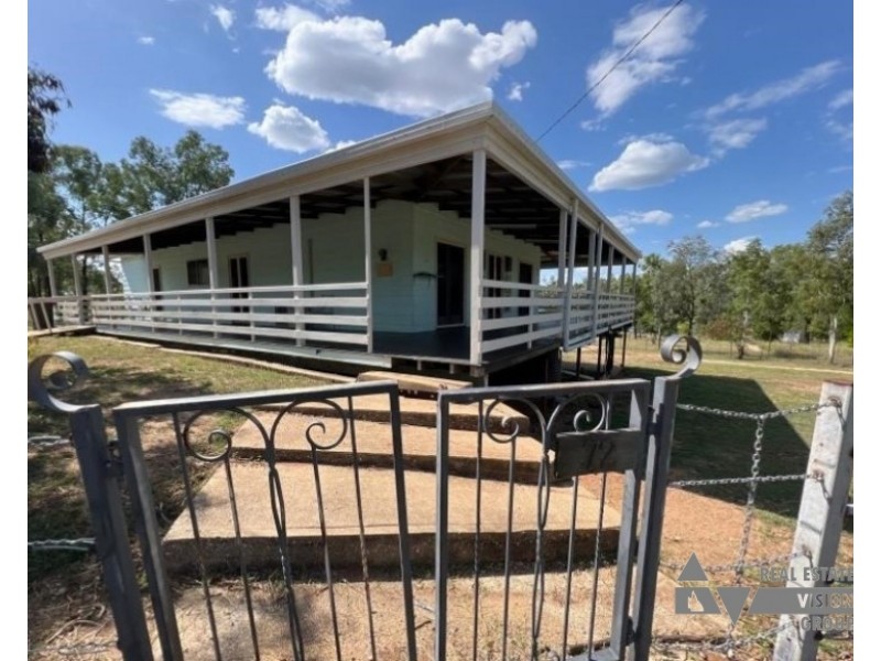 12 Steele St, Rubyvale QLD 4702