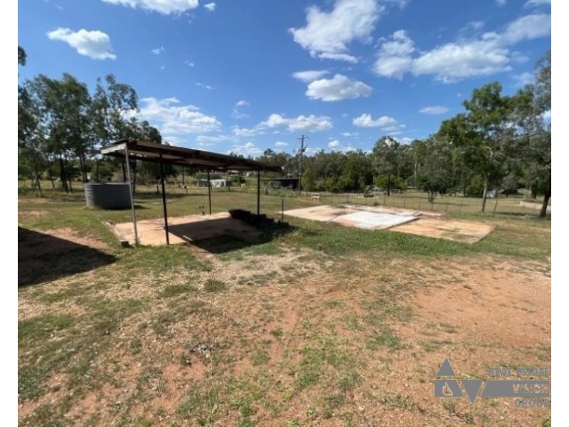 12 Steele St, Rubyvale QLD 4702