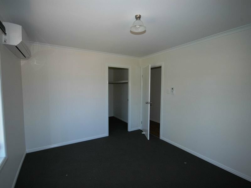 24 Byron St, Alpha QLD 4724