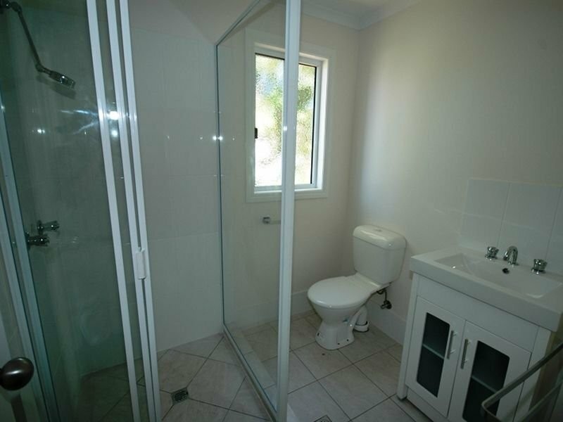24 Byron St, Alpha QLD 4724