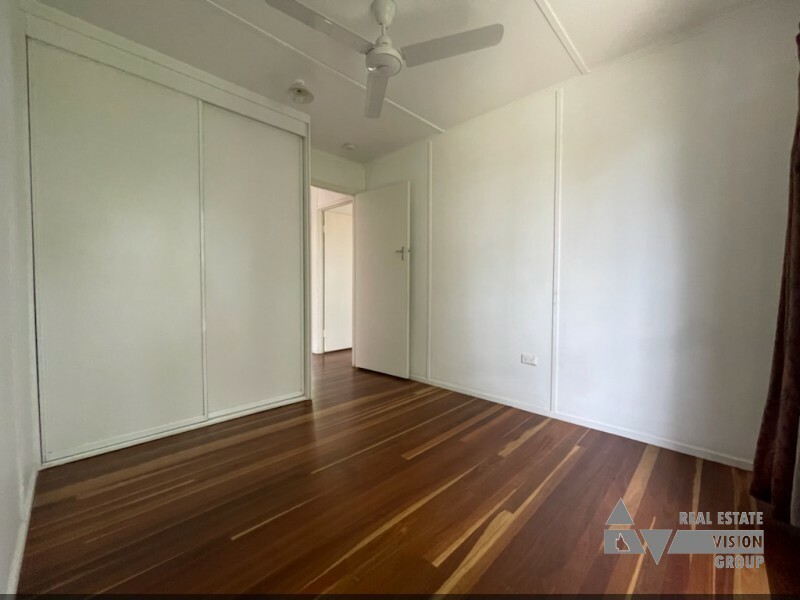 15 Evans Street, Blackwater QLD 4717