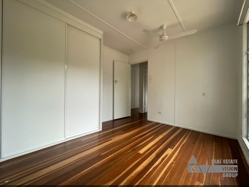 15 Evans Street, Blackwater QLD 4717