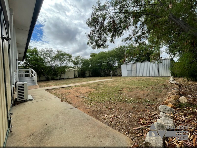 15 Evans Street, Blackwater QLD 4717