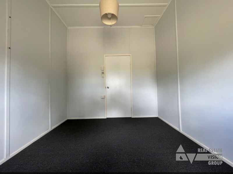 2 Main St, Bluff QLD 4702