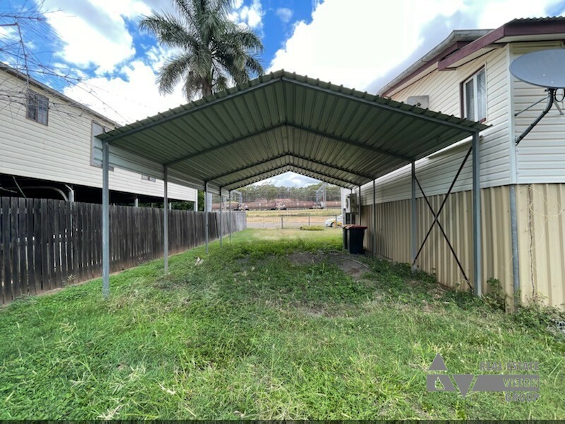2 Main St, Bluff QLD 4702