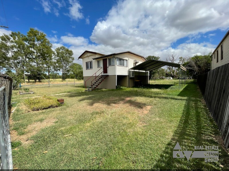 2 Main St, Bluff QLD 4702