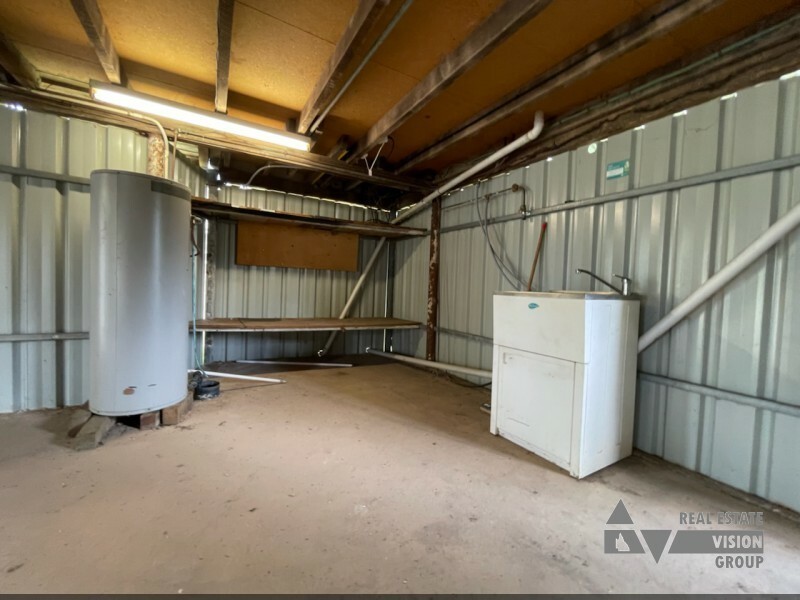 2 Main St, Bluff QLD 4702