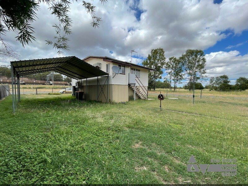 2 Main St, Bluff QLD 4702