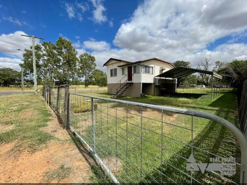 2 Main St, Bluff QLD 4702