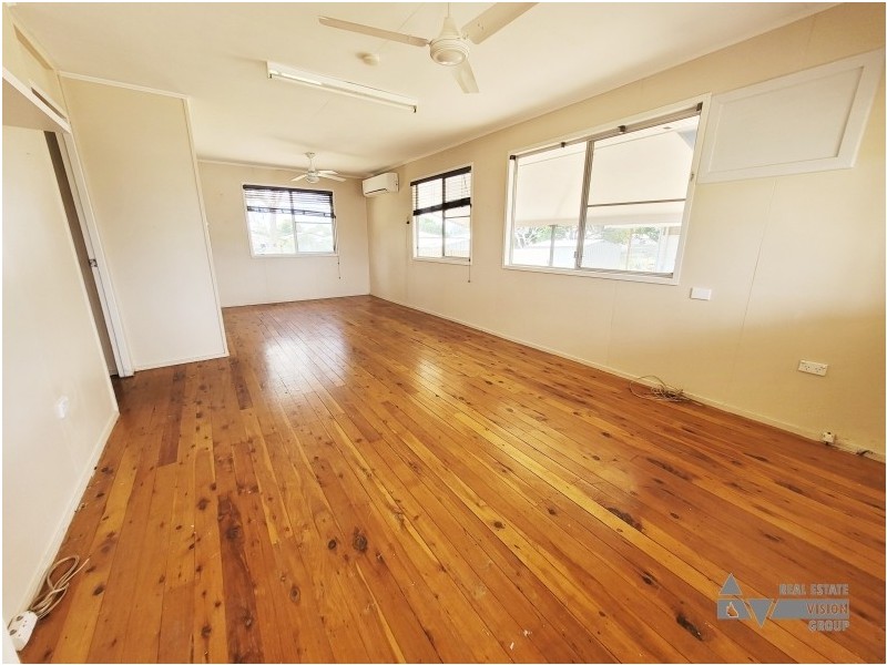 44 Acacia St, Blackwater QLD 4717