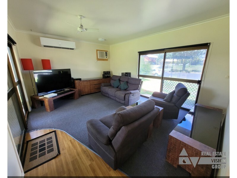 20 Walsh Ave, Blackwater QLD 4717