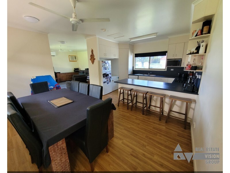 20 Walsh Ave, Blackwater QLD 4717