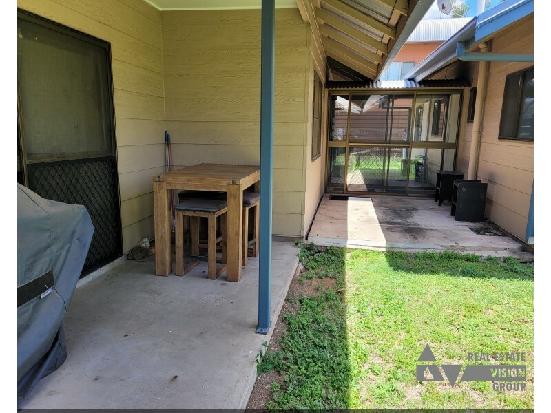 20 Walsh Ave, Blackwater QLD 4717