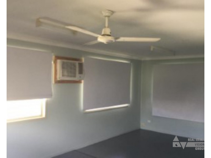 1 Monger St, Blackwater QLD 4717