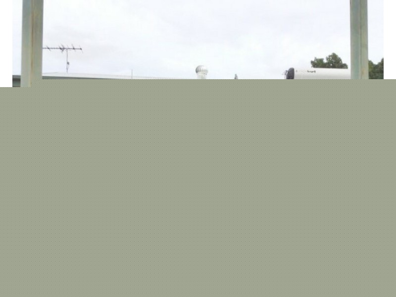 21 Fay St, Blackwater QLD 4717