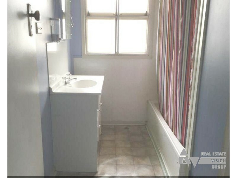 21 Fay St, Blackwater QLD 4717