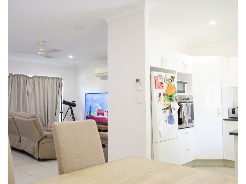 Unit 11/3-5 Erromango Dr, Jubilee Pocket QLD 4802
