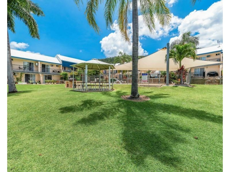 Unit 21/11 Island Dr, Cannonvale QLD 4802
