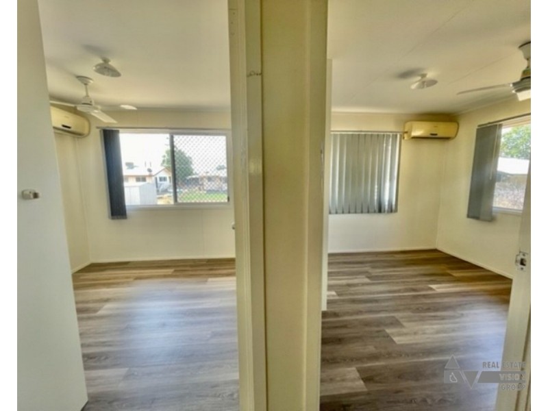 28 Mangrove St, Blackwater QLD 4717