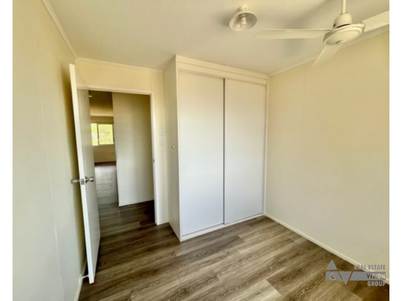 28 Mangrove St, Blackwater QLD 4717