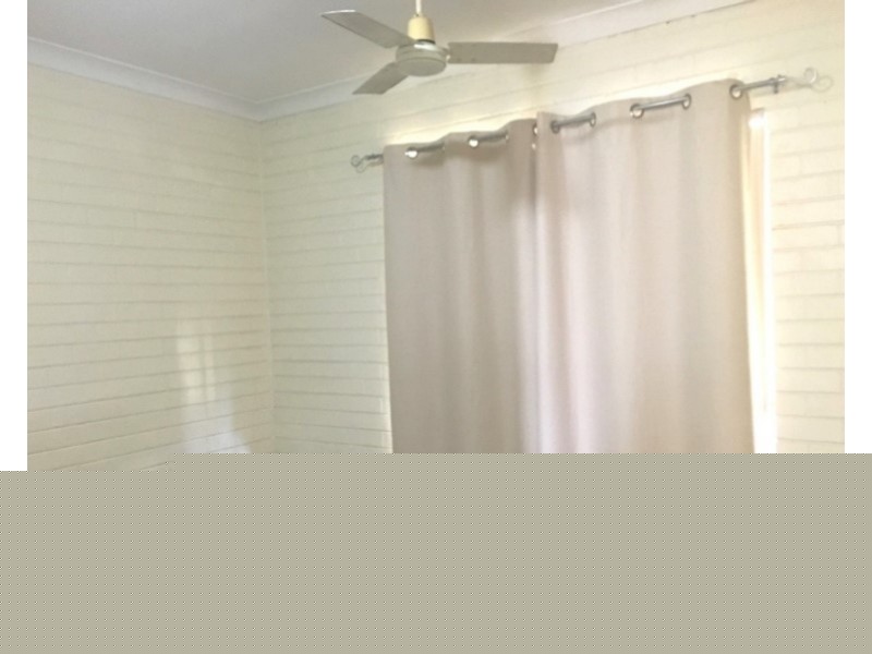 5 Gibson Gr, Emerald QLD 4720