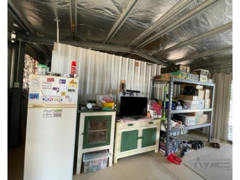 12 Flagon Ally, Sapphire QLD 4702