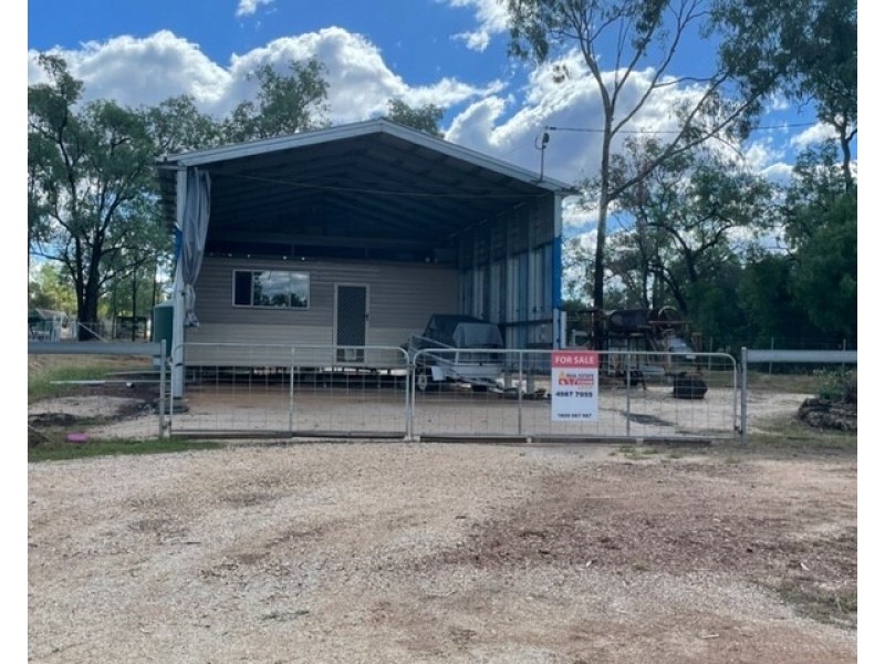 107 Rockhound Road, Sapphire QLD 4702