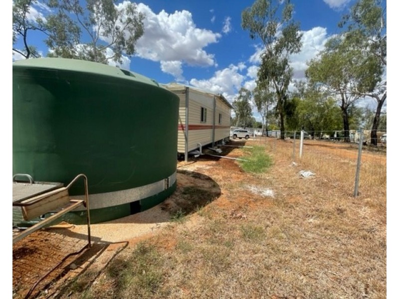 107 Rockhound Road, Sapphire QLD 4702