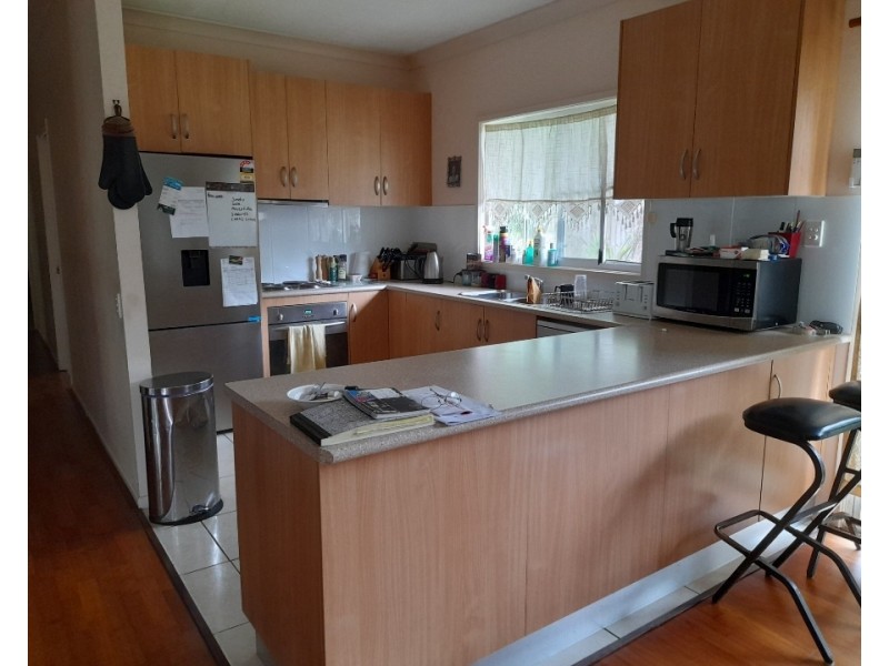29 Tropic Rd, Cannonvale QLD 4802
