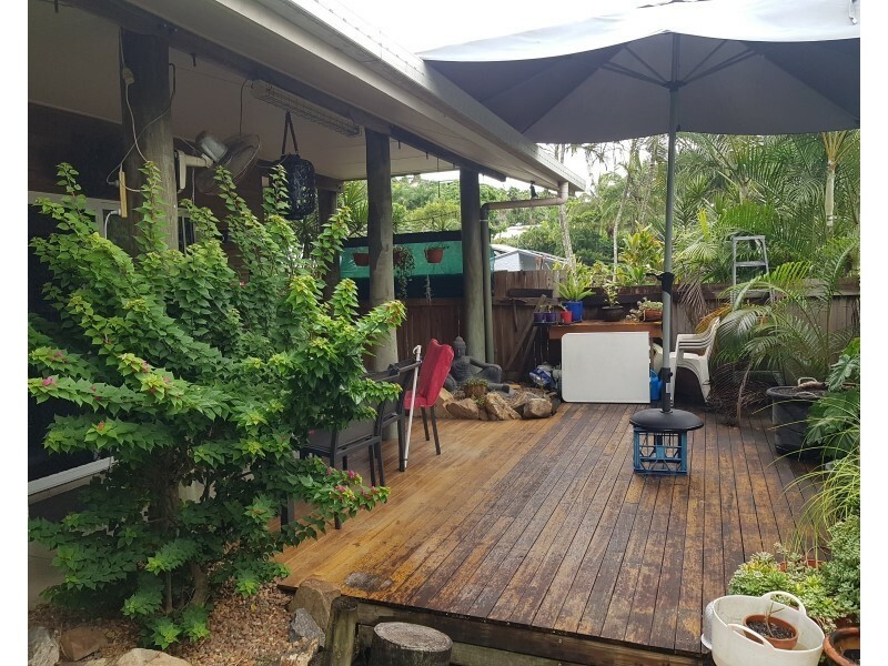 29 Tropic Rd, Cannonvale QLD 4802