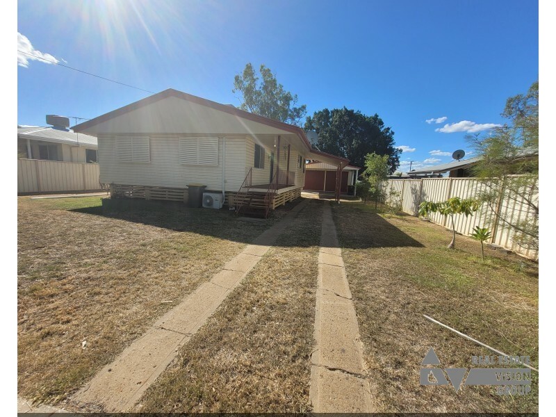 20 Oliffe Street, Blackwater QLD 4717