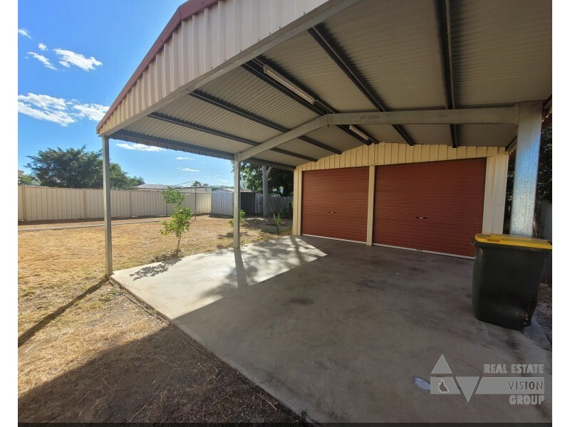 20 Oliffe Street, Blackwater QLD 4717