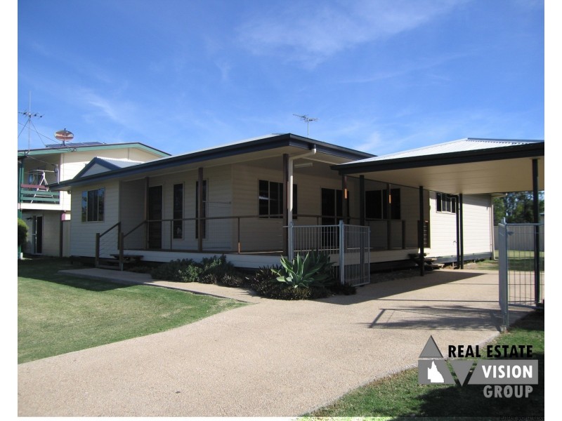 7 Park Street, Blackwater QLD 4717