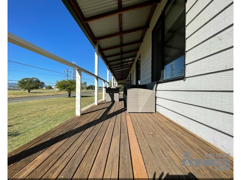 28 Gum Street, Blackwater QLD 4717