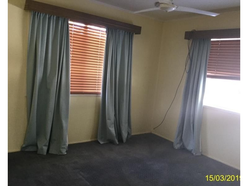 4 Rufus St, Blackwater QLD 4717