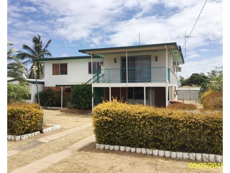 4 Rufus St, Blackwater QLD 4717