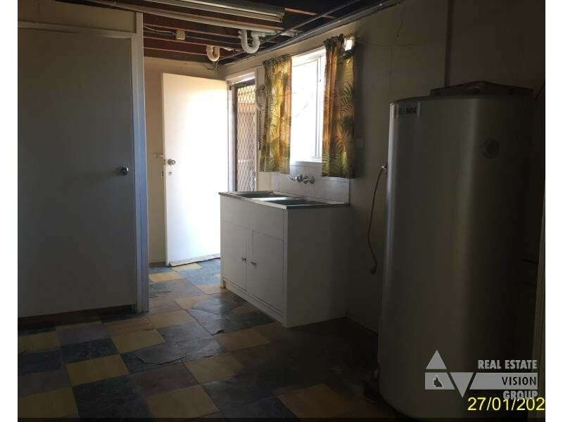 4 Rufus St, Blackwater QLD 4717