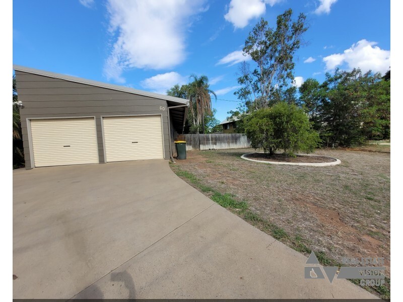 60 Macdonald Cres, Blackwater QLD 4717